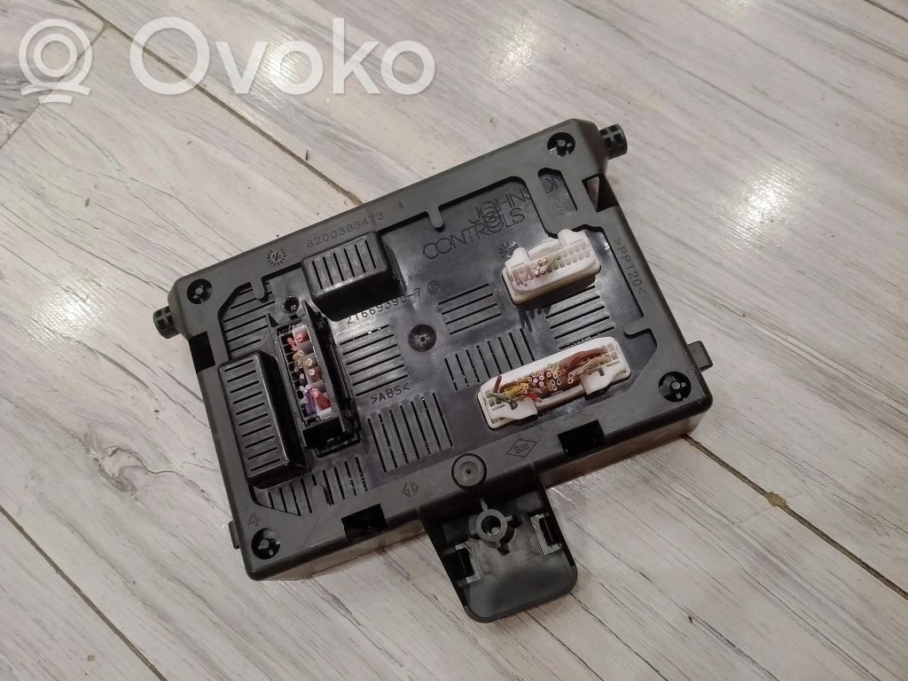Renault Clio III Sonstige Steuergeräte / Module 