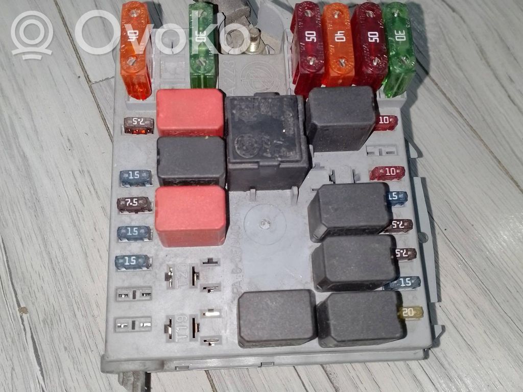 Alfa Romeo 147 Fuse box set 