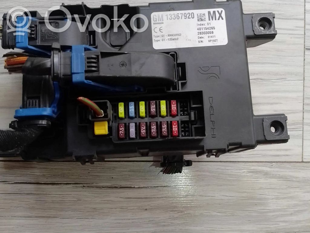 Opel Corsa D Comfort/convenience module 