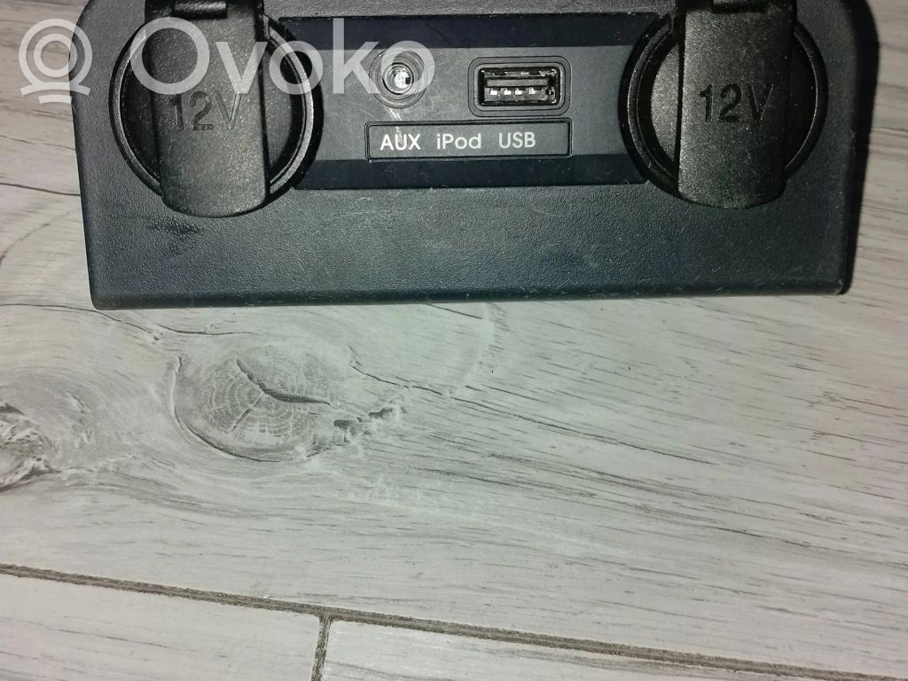 KIA Rio AUX in-socket connector 
