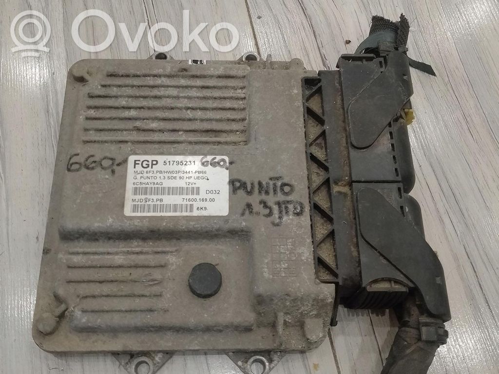 Fiat Grande Punto Engine control unit/module ECU 