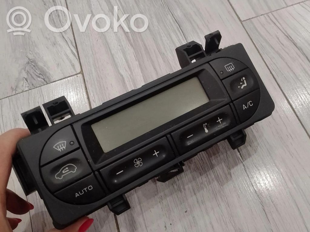 Citroen C3 Climate control unit 