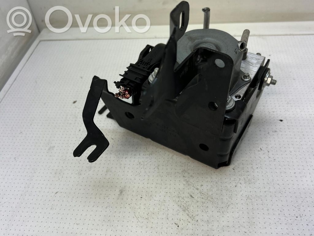 Renault Clio IV ABS Pump 