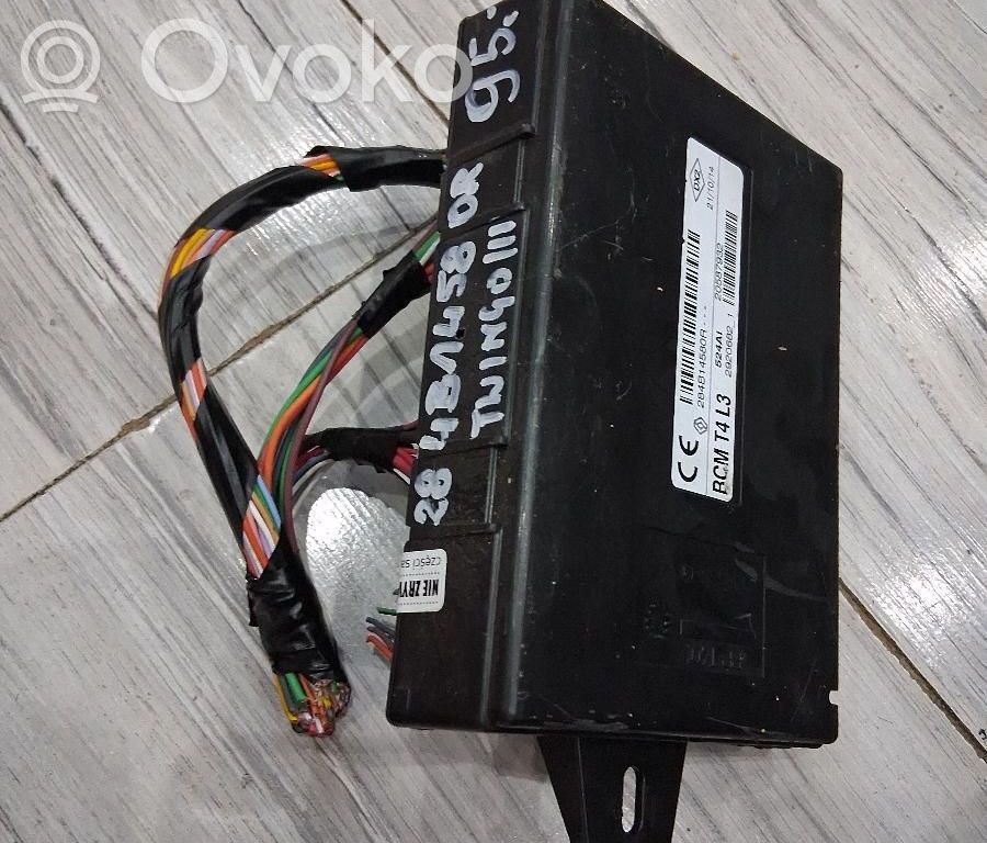 Renault Twingo III Citu veidu vadības bloki / moduļi 
