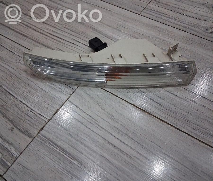 Volkswagen PASSAT CC Semnalizator față 