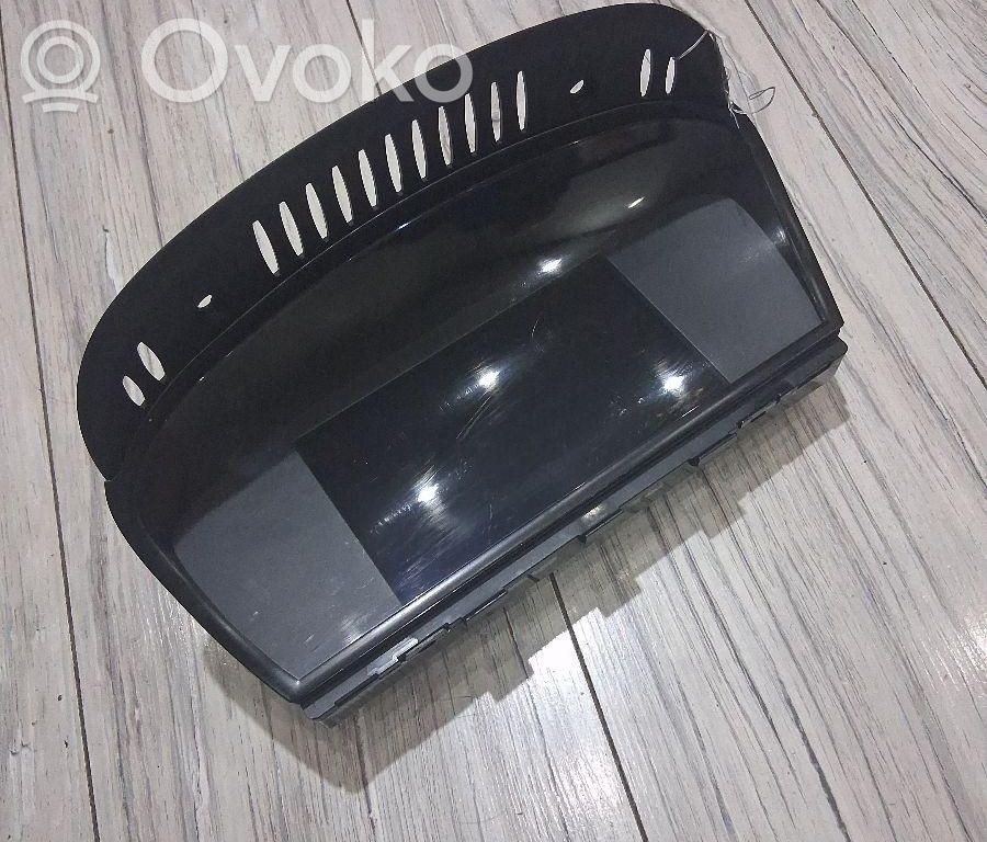 Screen/display/small screen   9151976,9151976