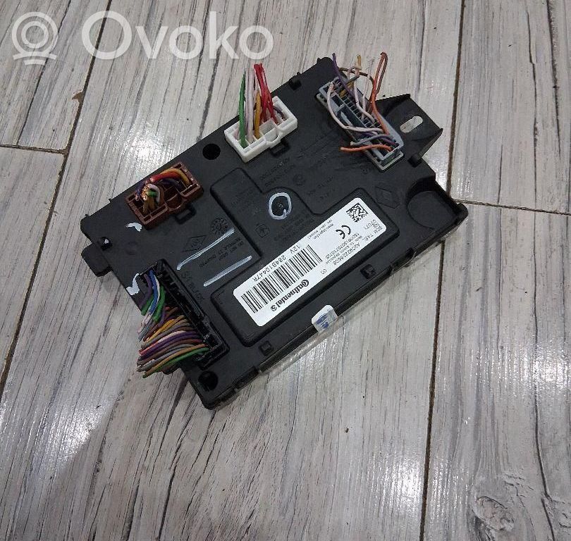 Dacia Sandero II Comfort/convenience module 