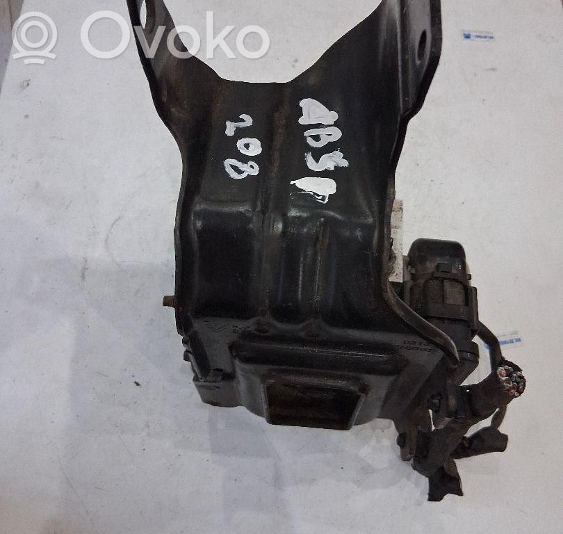 Peugeot 208 I ABS-pumppu 