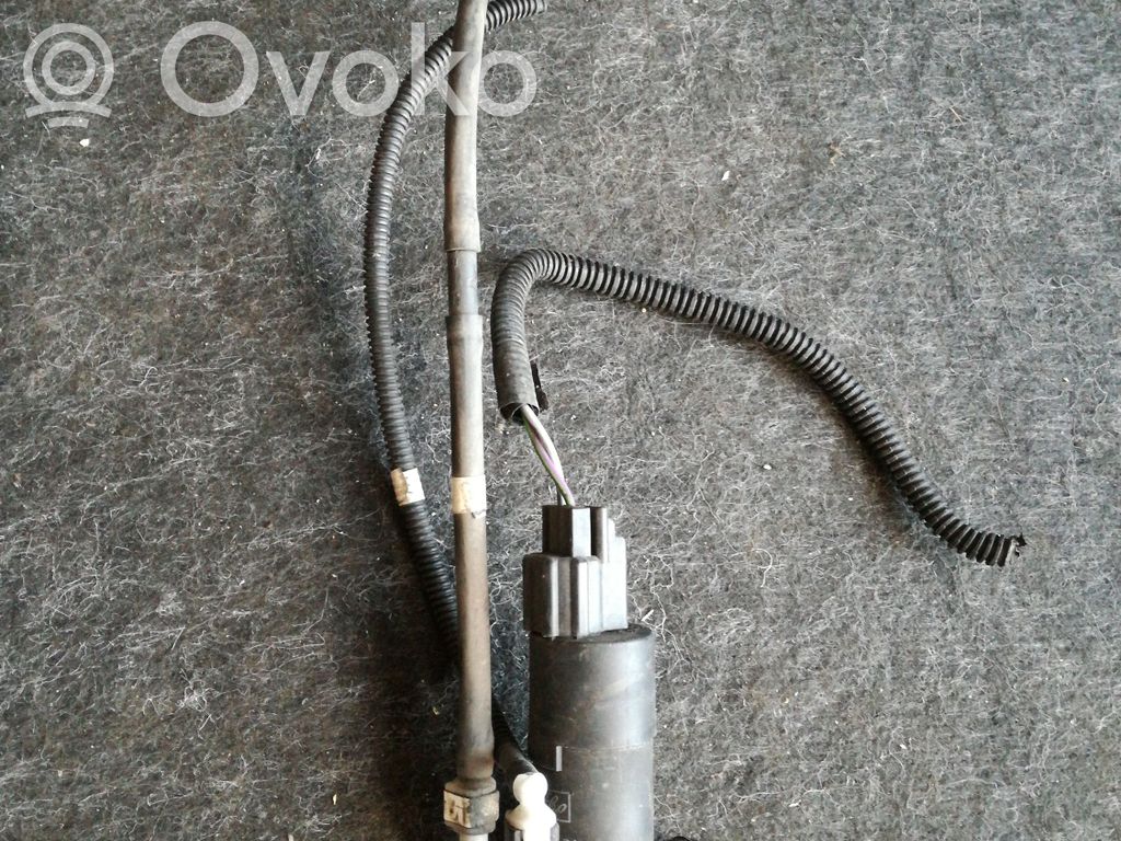 Windscreen/windshield washer pump   BV6117K624BA