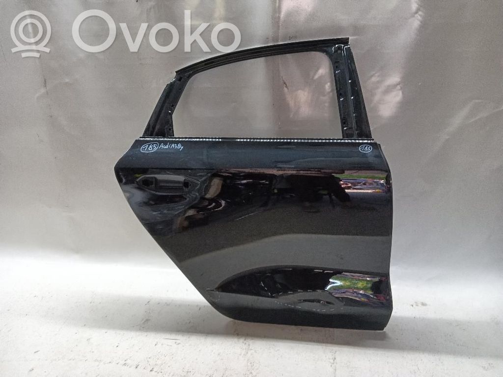 Audi A3 8Y Puerta trasera 