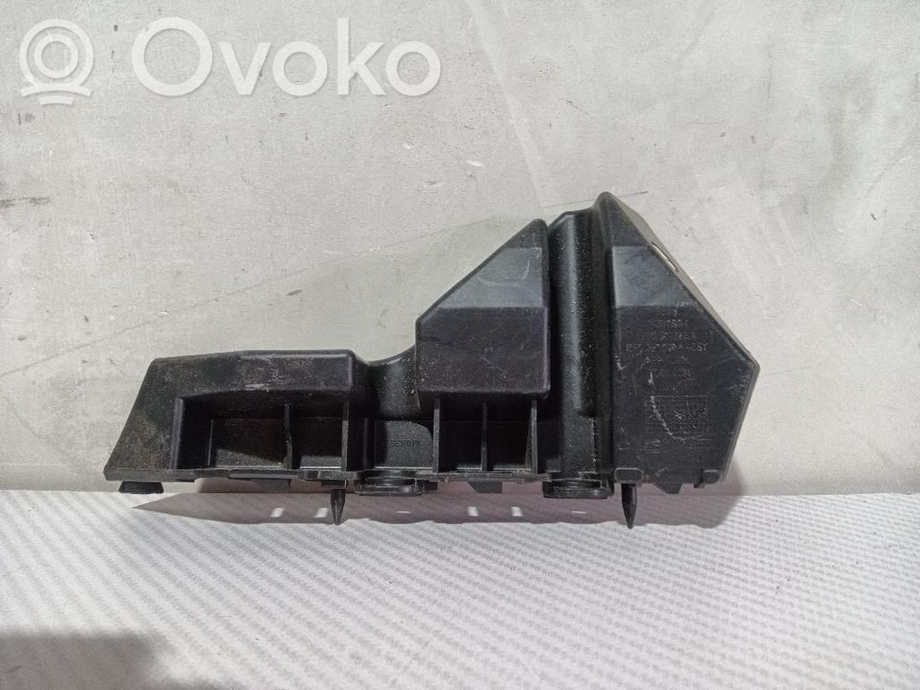 Seat Leon (5F) Front bumper mounting bracket 