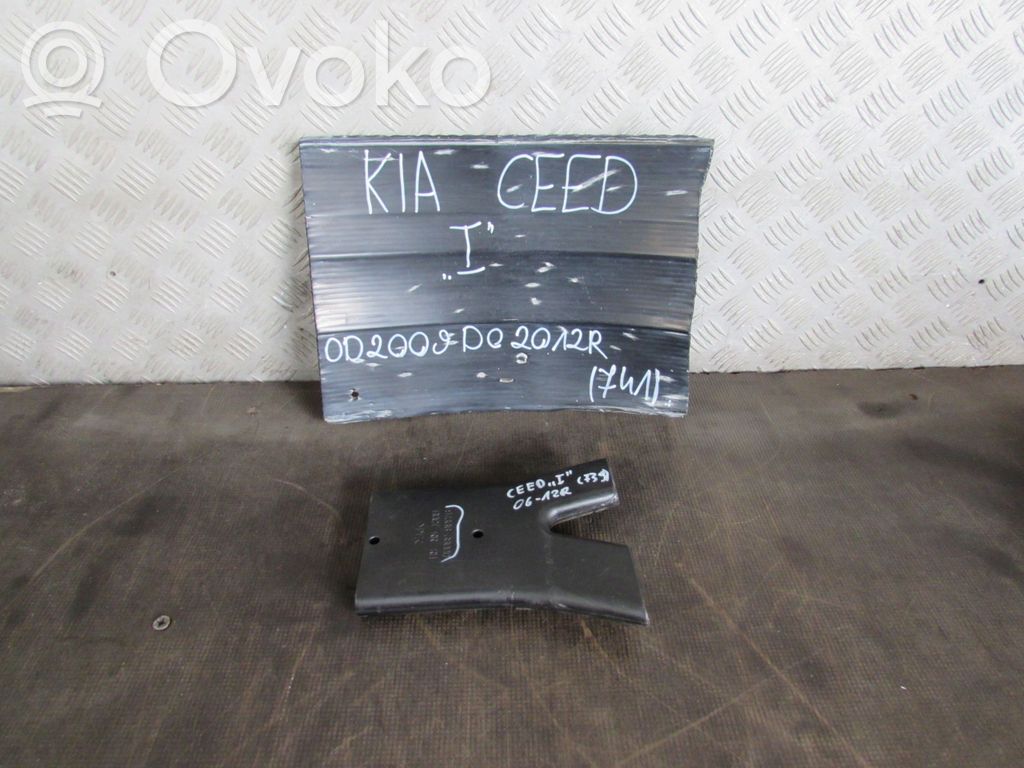 KIA Ceed Fotele / Kanapa / Boczki / Komplet 