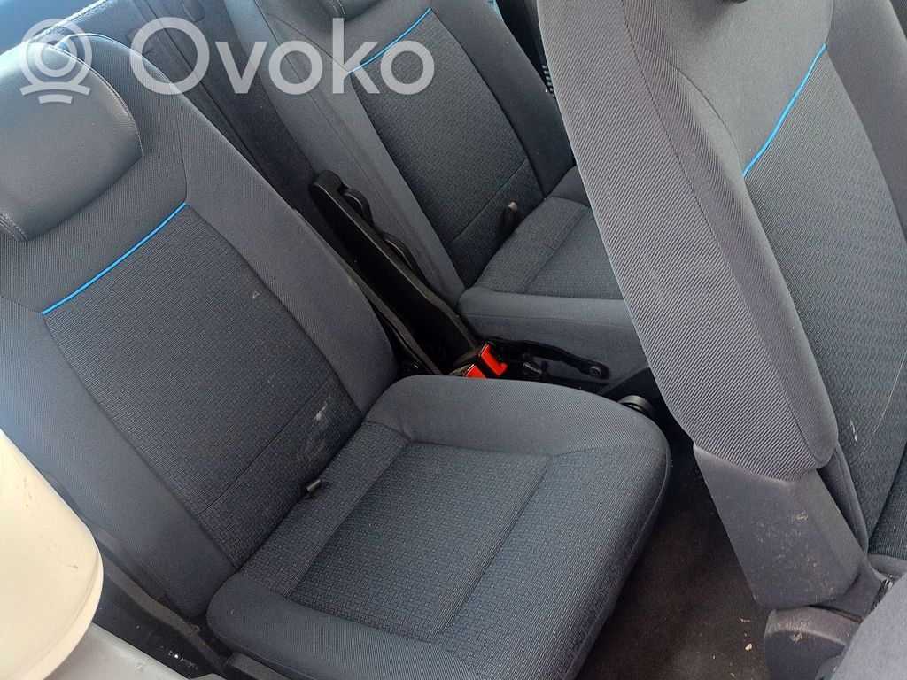 Seat set