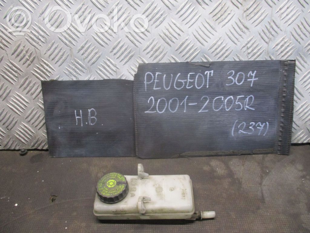 Peugeot 307 Brake booster 