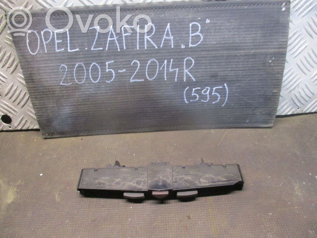 Opel Zafira B Przełącznik / Przycisk otwierania klapy tylnej / bagażnika 
