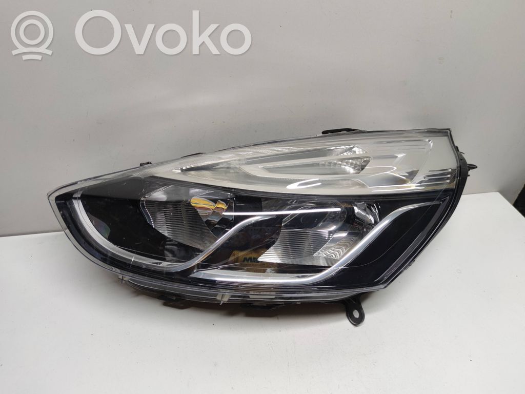 Renault Clio IV Scheinwerfer 