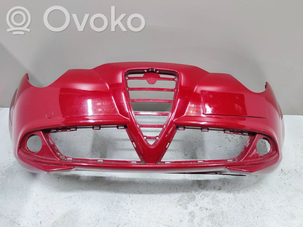 Alfa Romeo Mito Parachoques delantero 