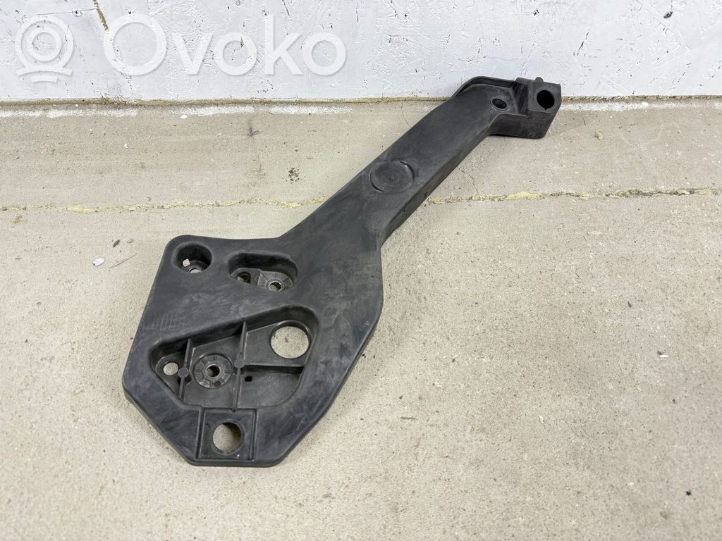 Renault Trafic III (X82) Pas przedni 