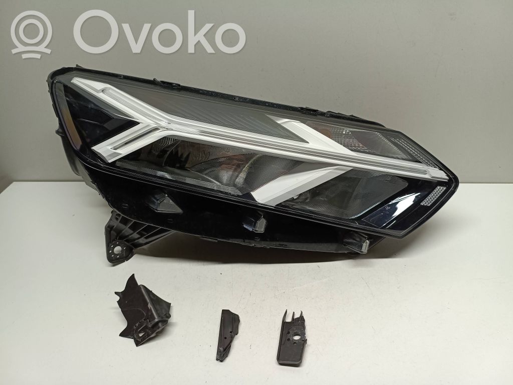 Dacia Sandero III Lampa przednia 