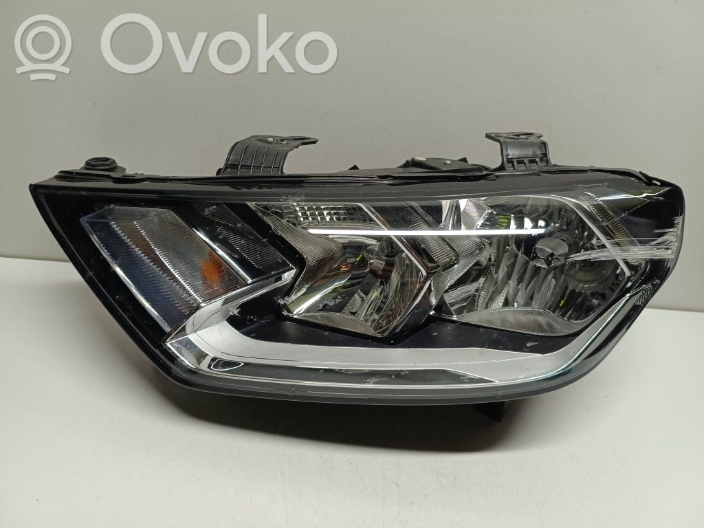 Audi A1 Headlight/headlamp 