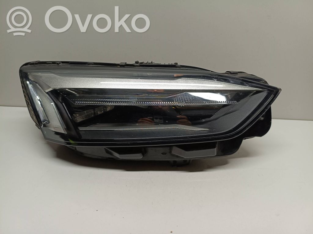 Audi A5 Передняя фара 