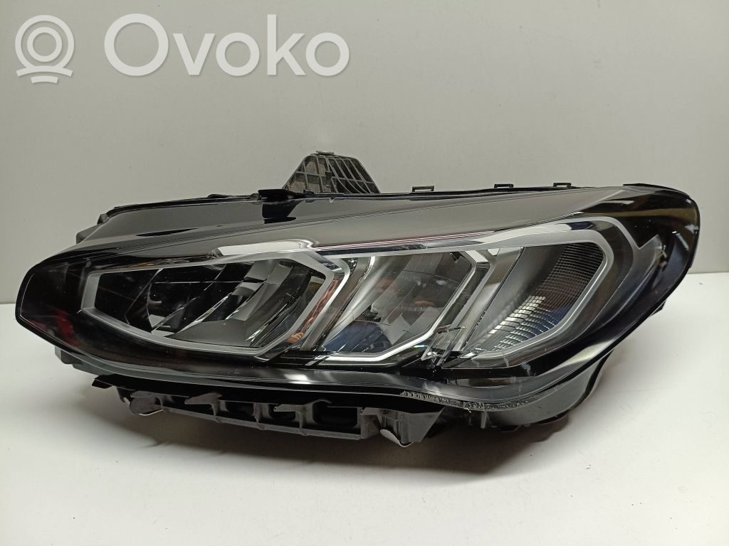 Headlight/headlamp   5A42243