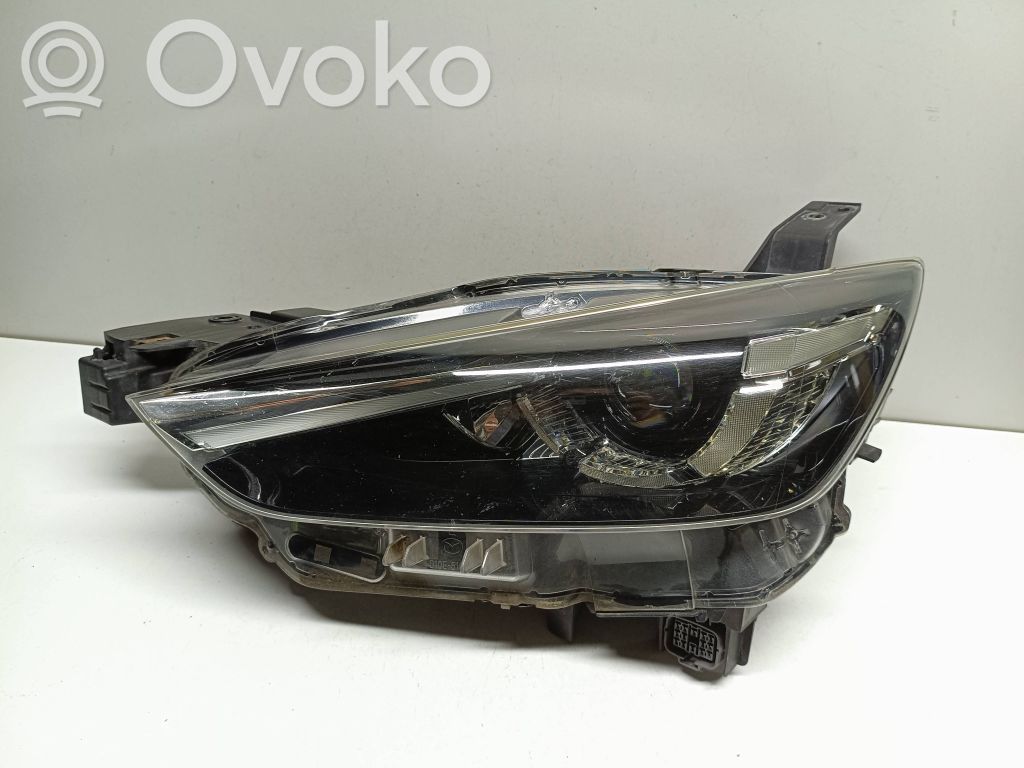 Headlight/headlamp   D10E51040