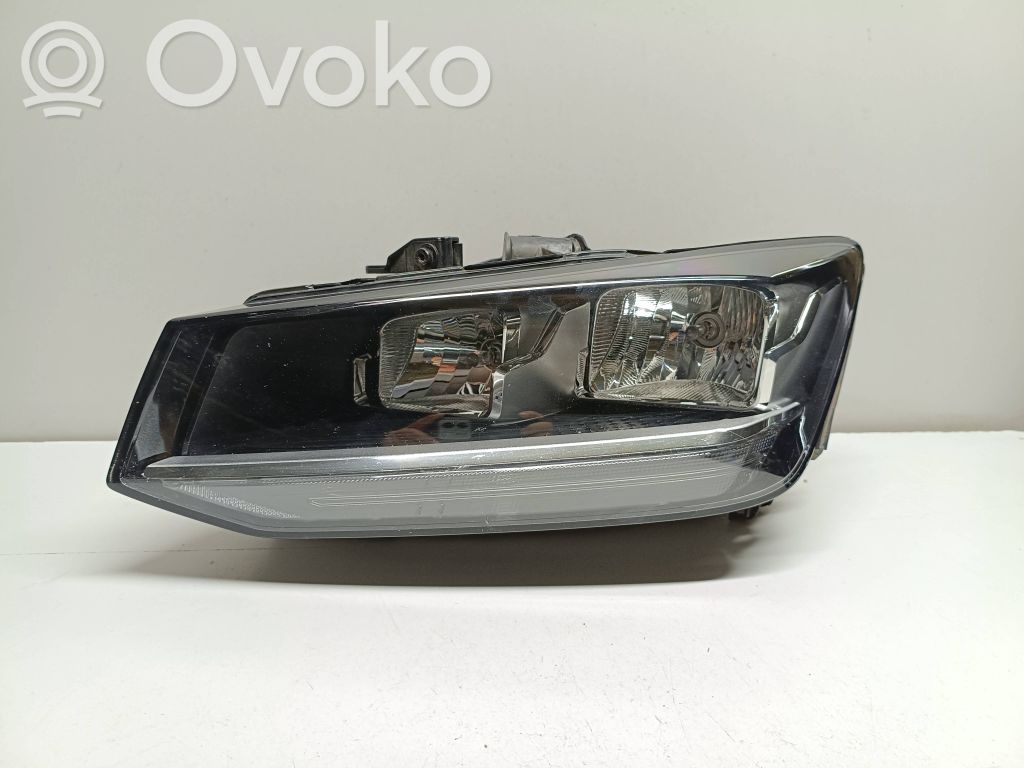 Audi Q2 - Headlight/headlamp 