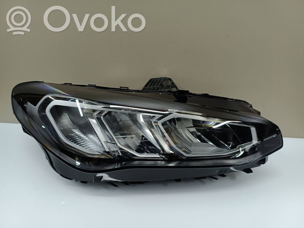 BMW 2 Active Tourer U06 Headlight/headlamp 
