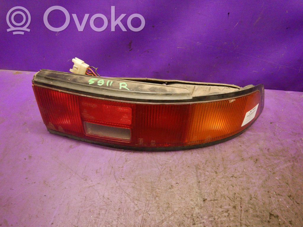 Mazda 323 Takavalot 