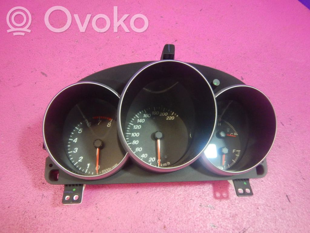 Mazda 323 F Speedometer (instrument cluster) 