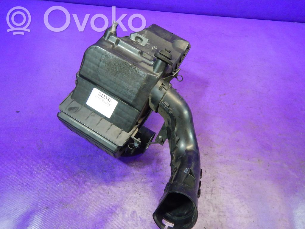 Nissan Tiida C11 Air filter box 