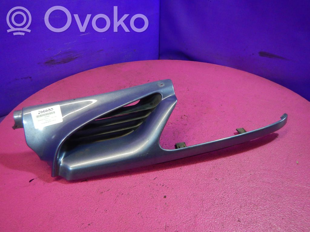 Renault Scenic I Grille calandre supérieure de pare-chocs avant