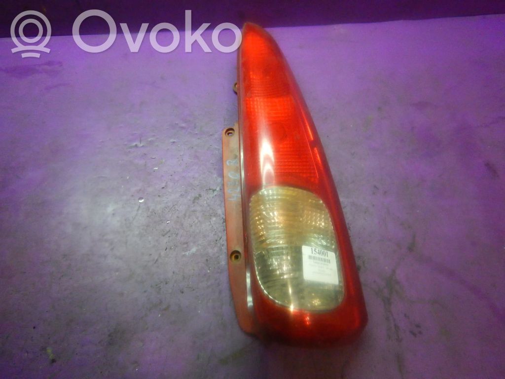 Lampa tylna