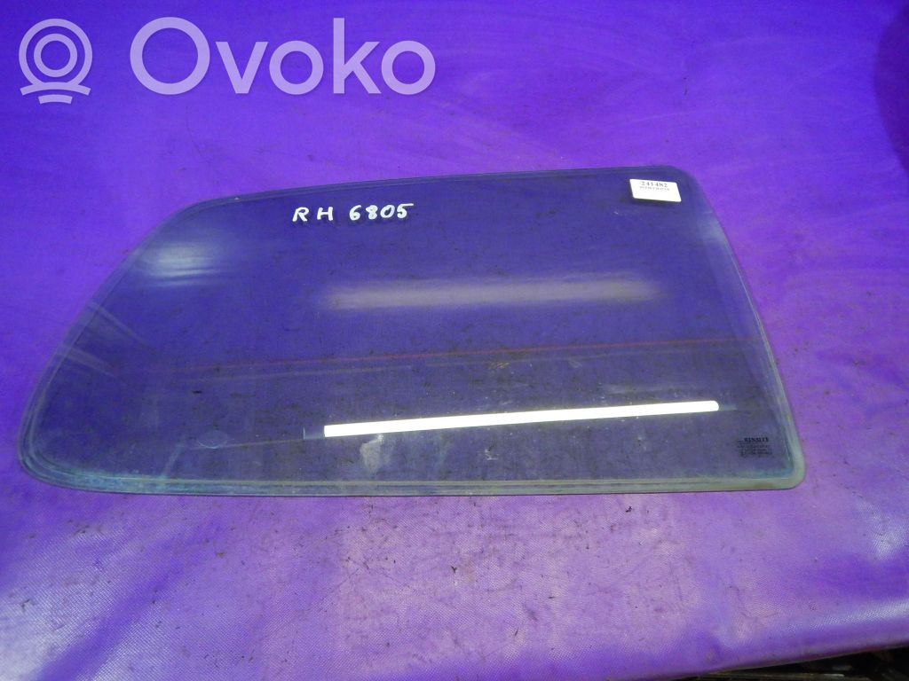 Rear side window
