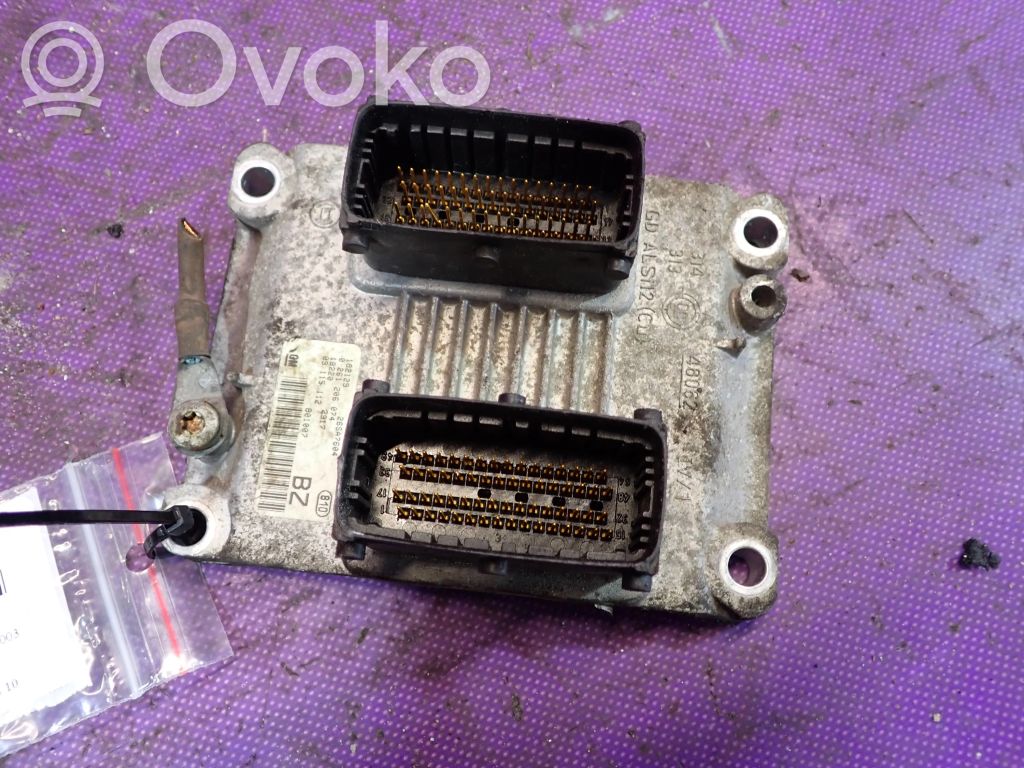 Opel Corsa C Unidad de control/módulo ECU del motor 