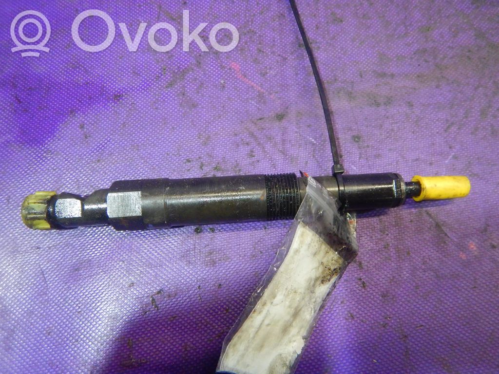 Ford Mondeo Mk III Inyector de combustible 