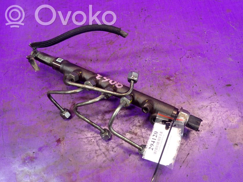 Opel Astra J Rampă alimentare injectoare 