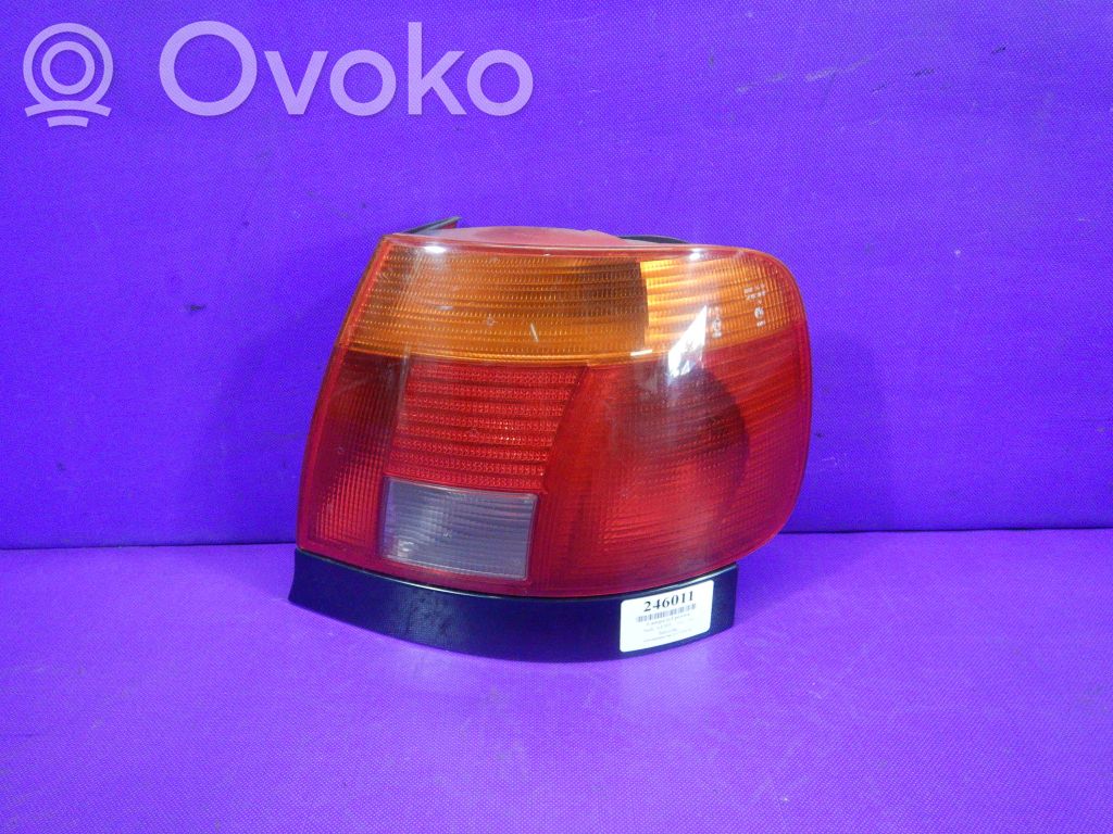 Audi A4 S4 B5 8D Luci posteriori