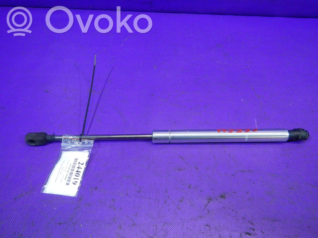 Audi A8 S8 D3 4E Takaluukun tukivarsi 