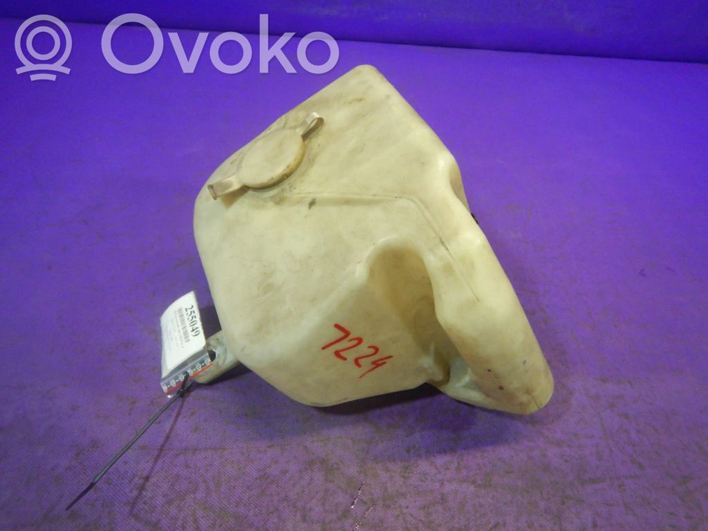 BMW 3 E36 Langų skysčio bakelis 