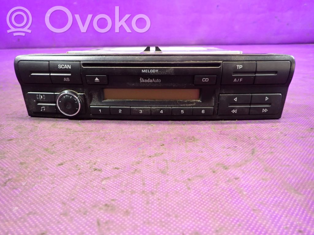 Skoda Octavia Mk2 (1Z) Unitate principală radio/CD/DVD/GPS 