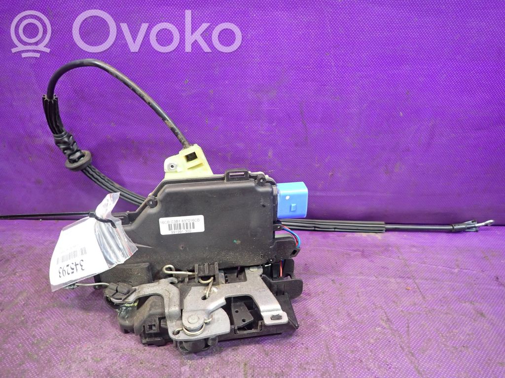 Volkswagen Polo IV 9N3 Etuoven lukko 