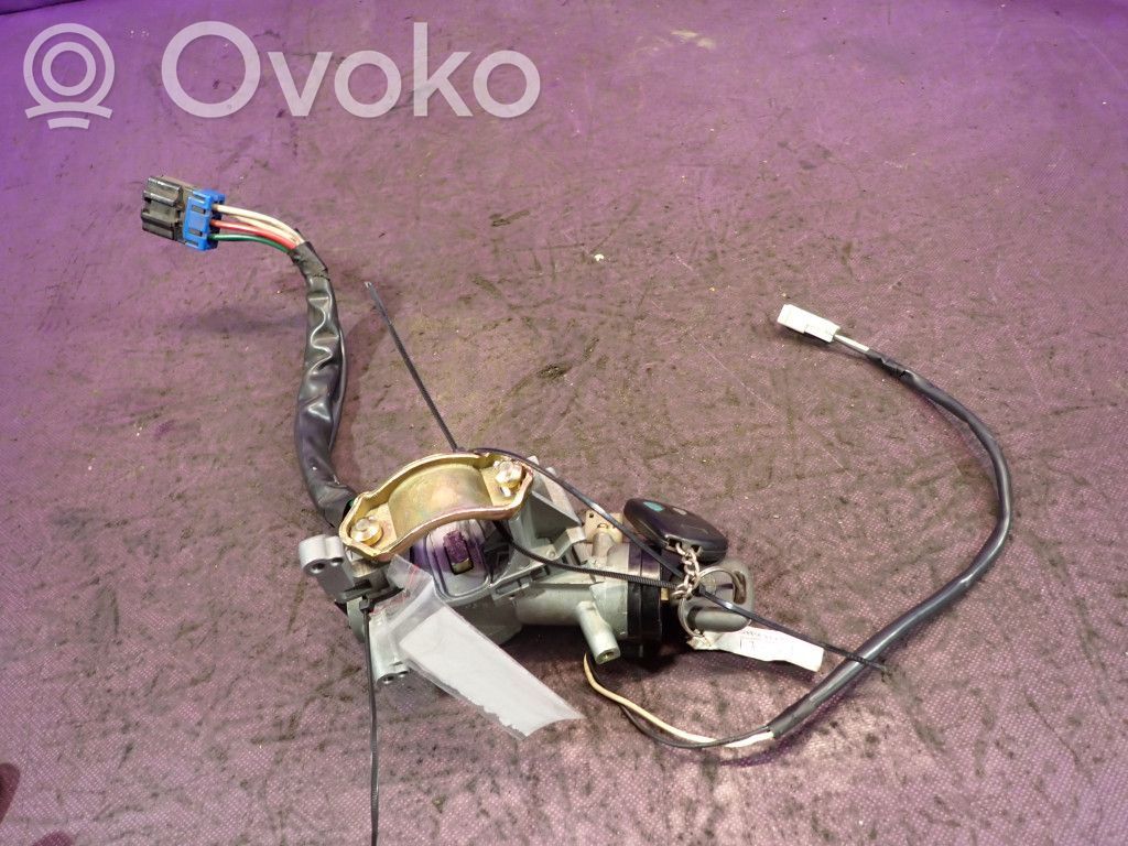 KIA Shuma Užvedimo spynelė 
