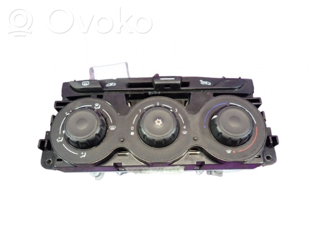 Peugeot 301 Climate control unit 