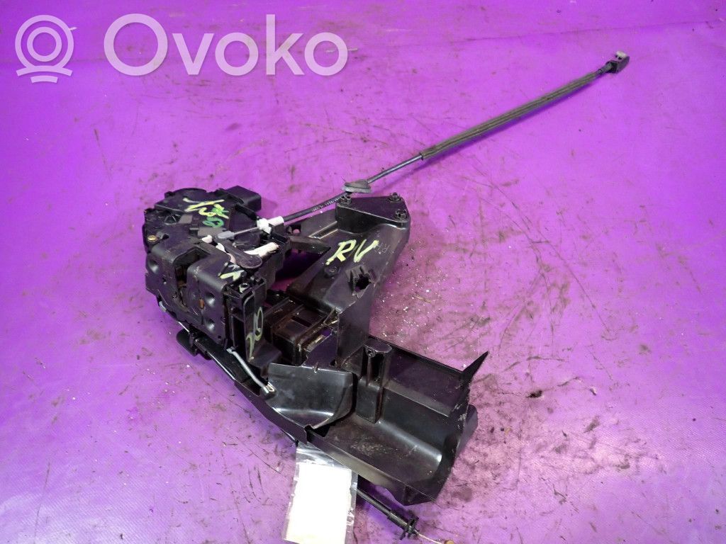 Etuoven lukko