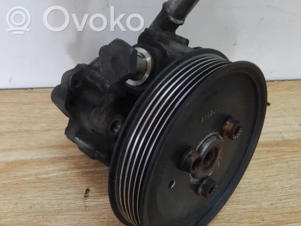 Ohjaustehostimen pumppu   4E0145156B,7692955198