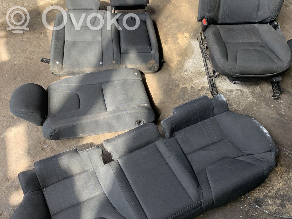 Seat set
