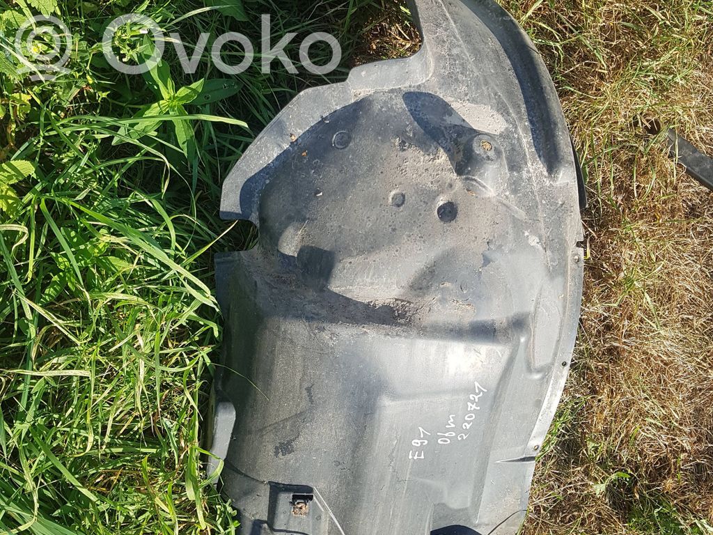 Etupyörän sisälokasuojat