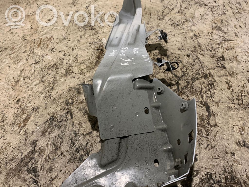 Volvo XC40 Support de montage d'aile 